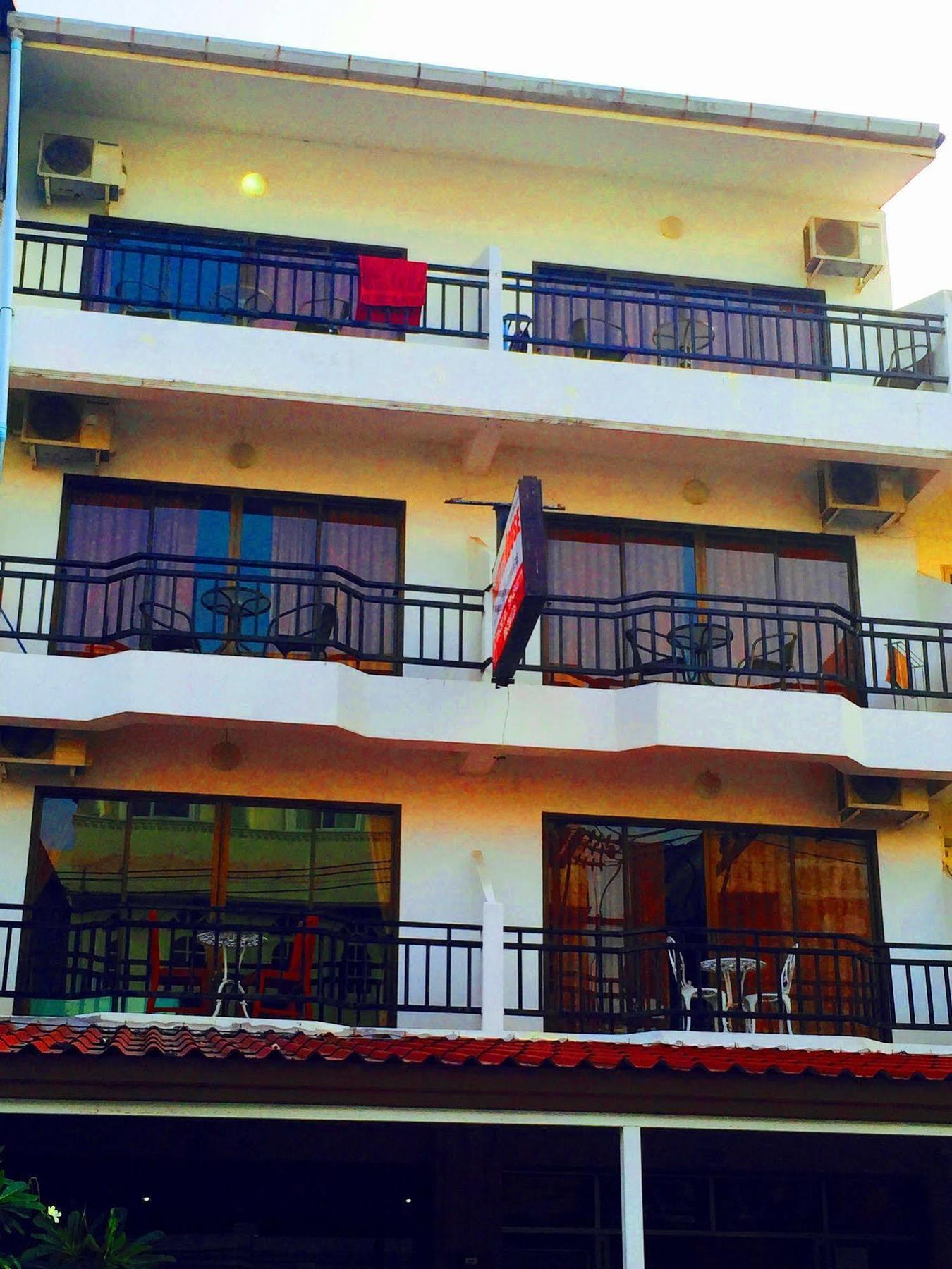 Patong Benetti Lodge מראה חיצוני תמונה