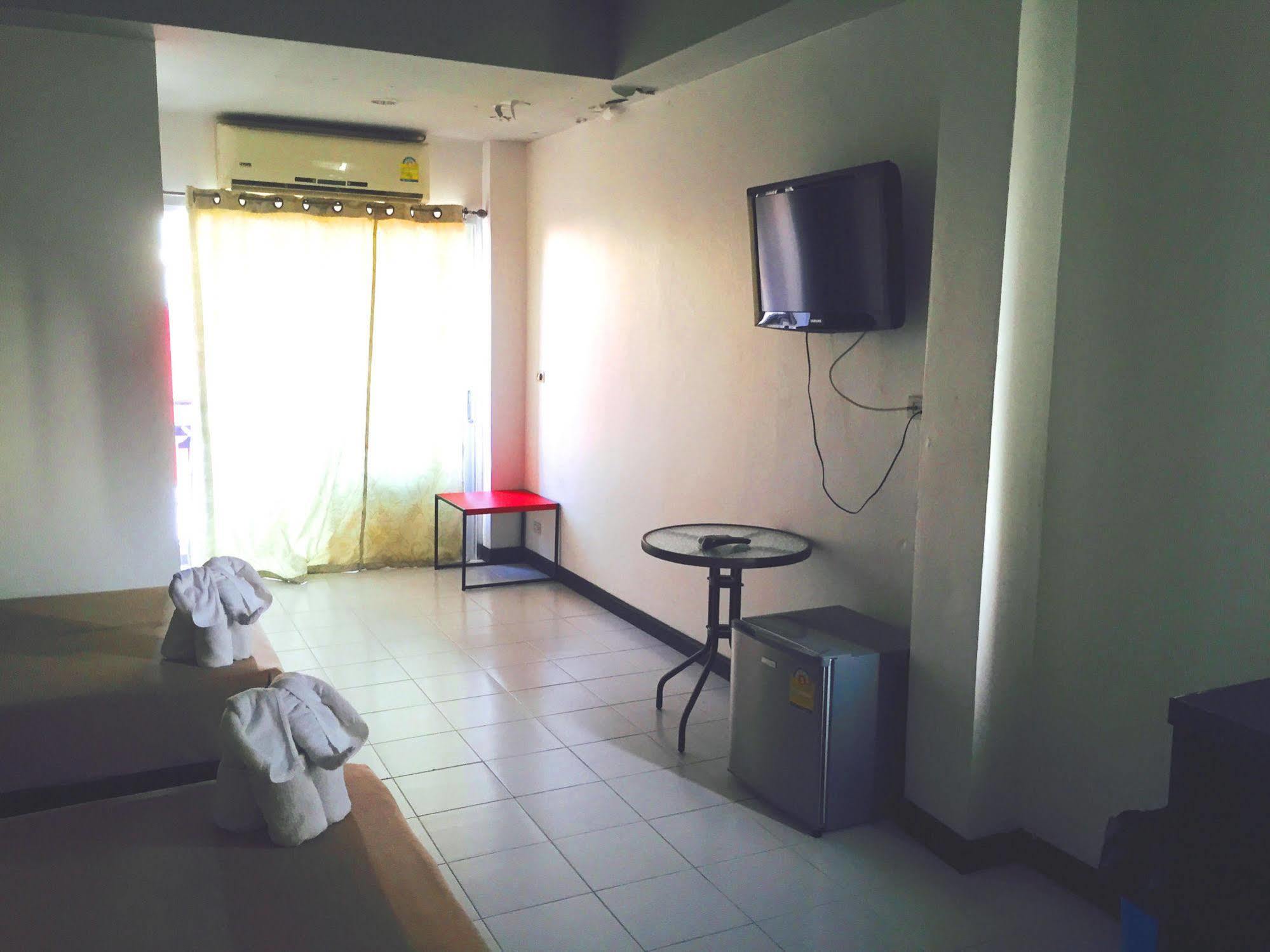 Patong Benetti Lodge מראה חיצוני תמונה